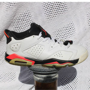 Jordan 6 Retro Low White Infrared 23 Black (GS) - 768881-123 7y 8.5w